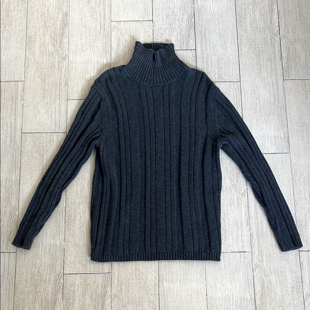 Express Men’s Long Sleeve Charcoal Gray Ribbed Classic Turtleneck Sweater Unisex